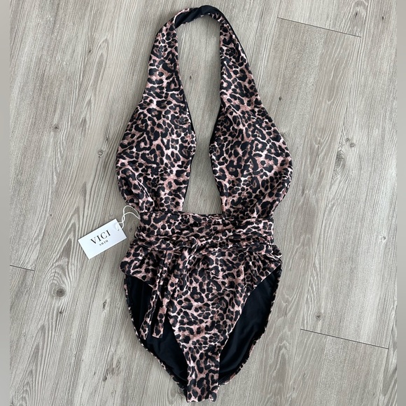 Vici Leopard Criss Cross One Piece - Picture 12 of 16
